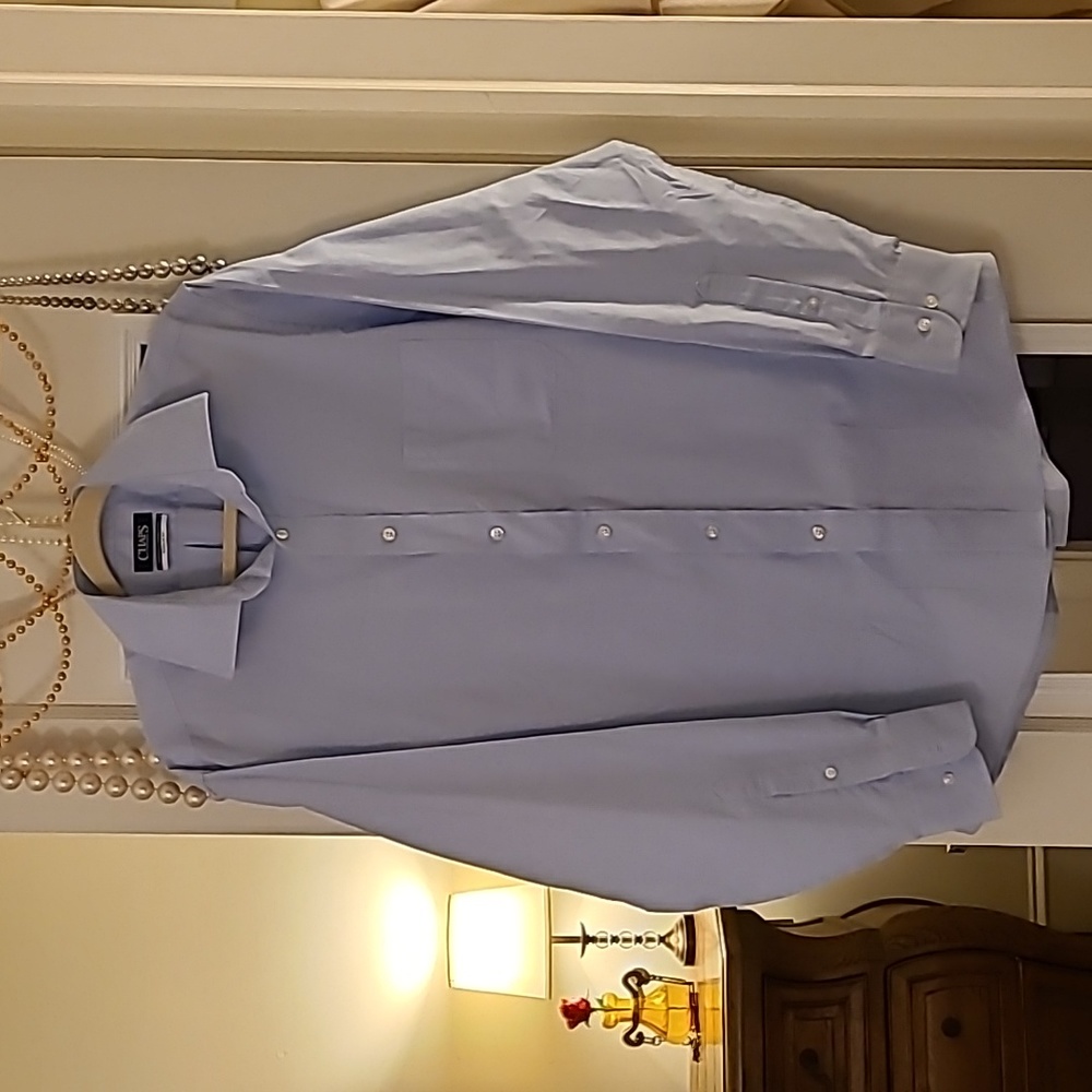 Chaps Men's Dress Shirt Light Blue Reg Fit Wrink Free 15-15 1/2. 34/35 Medium